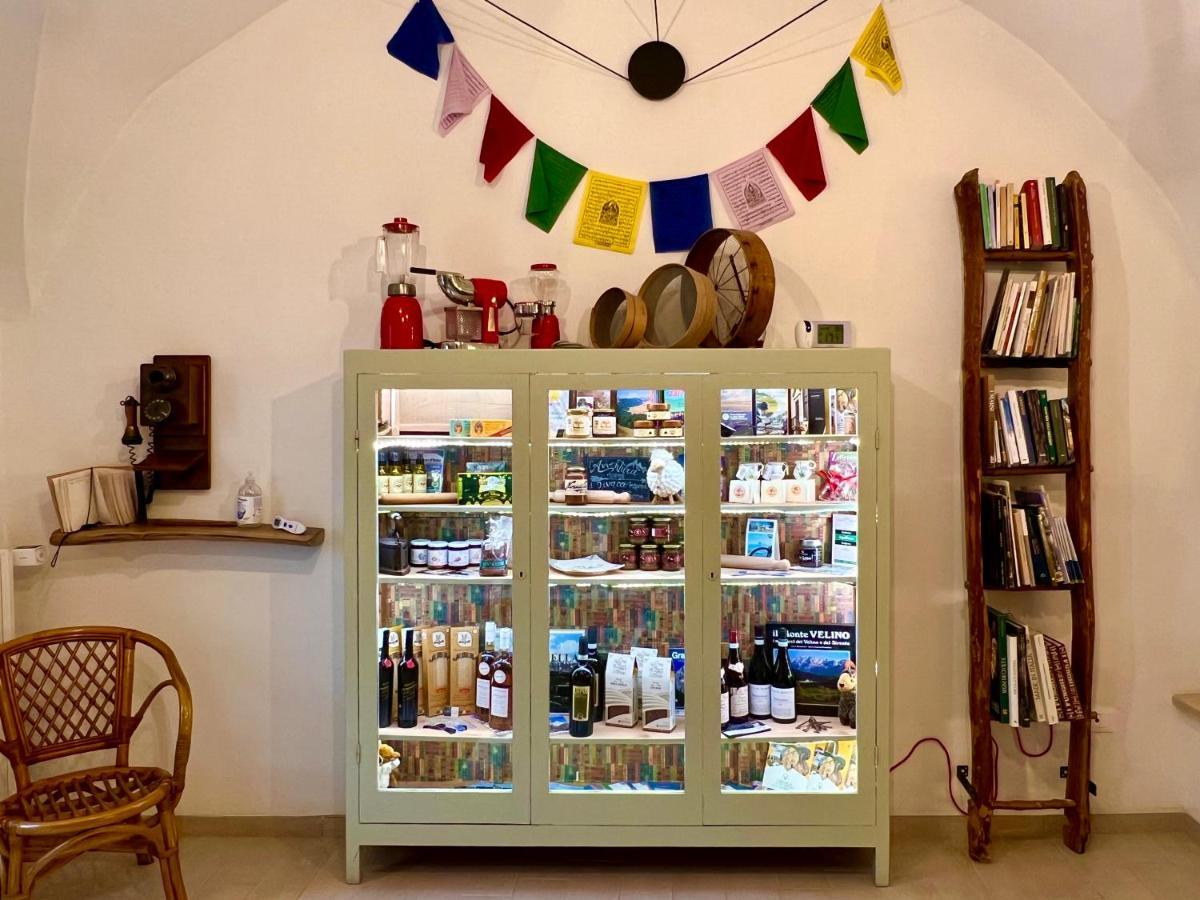 ラクイラ Il Bivacco Del Duomo Bed & Breakfast エクステリア 写真